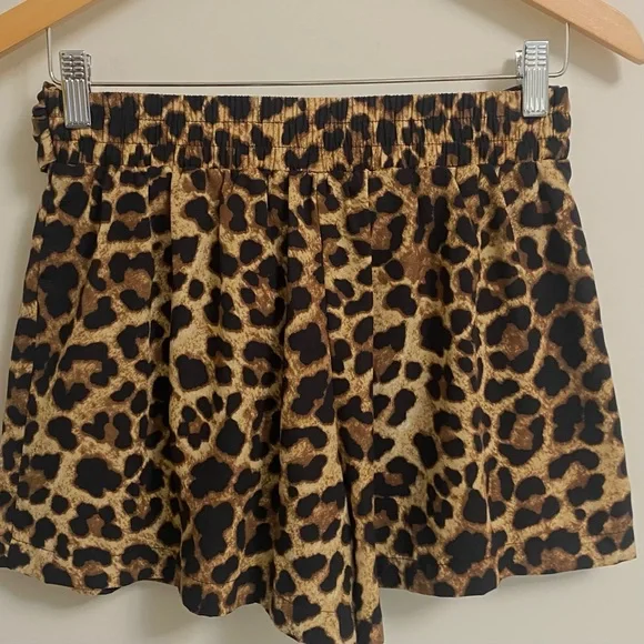 BeBop Leopard Print Women's Skorts - Picture 3 of 6